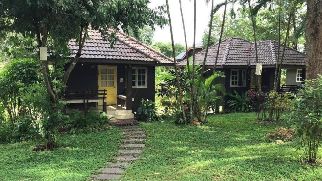 Natural Park Resort De Wang Thong Фитсанулок Екстериор снимка