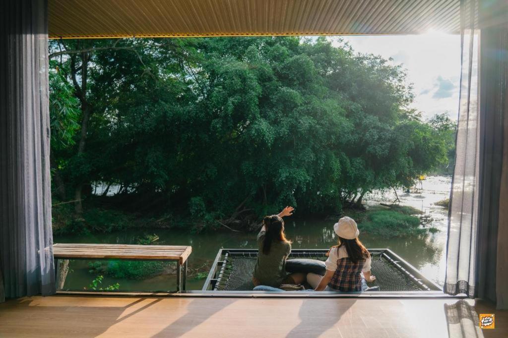 Natural Park Resort De Wang Thong Фитсанулок Екстериор снимка