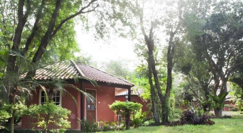 Natural Park Resort De Wang Thong Фитсанулок Екстериор снимка
