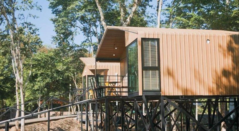 Natural Park Resort De Wang Thong Фитсанулок Екстериор снимка